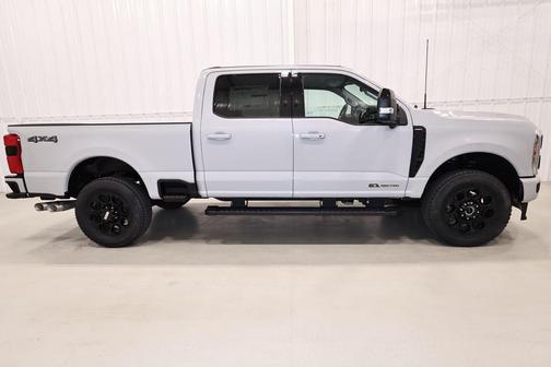Avalanche 2026 Ford F-350 Lariat Super Duty