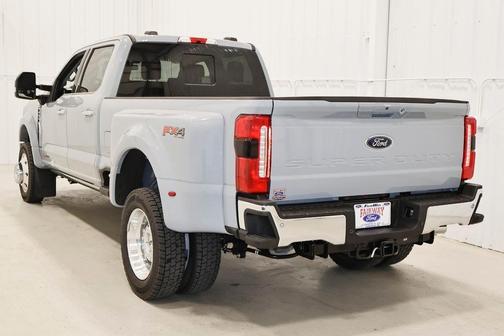 2025 Ford F-450 Lariat