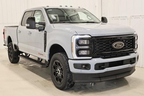 2025 Ford F-350 Lariat Super Duty