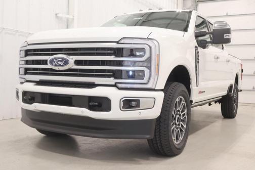 2026 Ford F-350 Platinum
