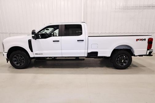 Oxford White 2026 Ford F-350 XL