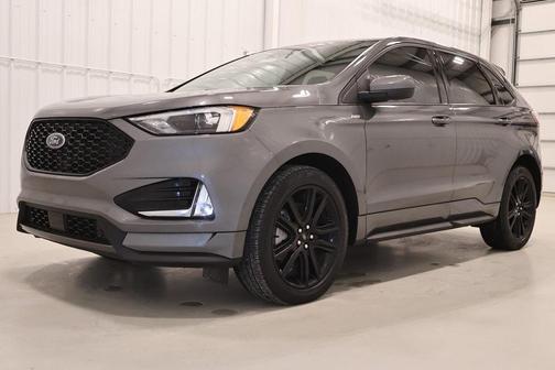 2023 Ford Edge ST Line