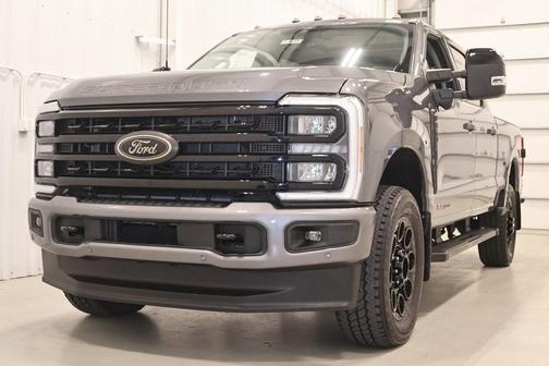 2024 Ford F-350 Lariat Super Duty