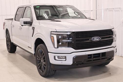 Avalanche 2026 Ford F-150 Platinum
