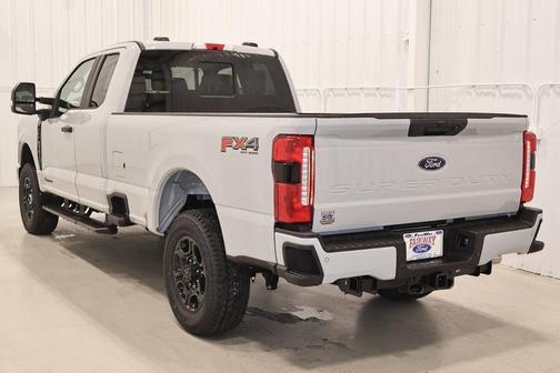 Avalanche 2026 Ford F-350 XL