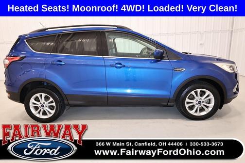 Lightning Blue Metallic 2017 Ford Escape SE