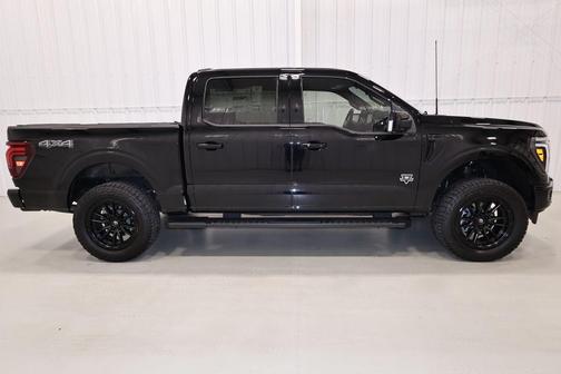 Agate Black Metallic 2026 Ford F-150 Lariat