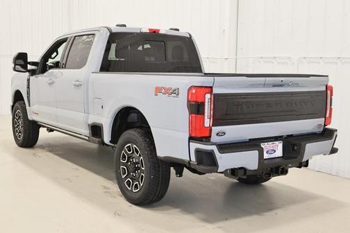 2025 Ford F-350 Platinum