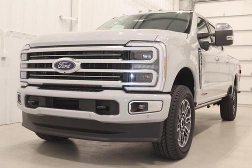 2026 Ford F-350 Platinum