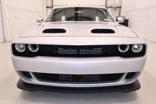 Triple Nickel Clearcoat 2022 Dodge Challenger SRT Hellcat
