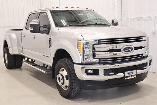 2017 Ford F-350 Lariat Super Duty