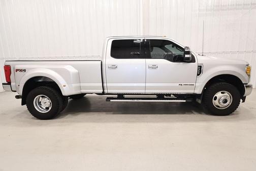 2017 Ford F-350 Lariat Super Duty