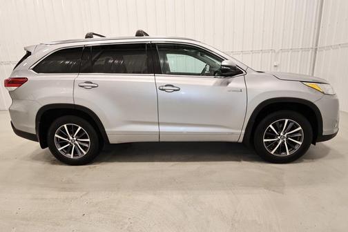2018 Toyota Highlander Hybrid XLE