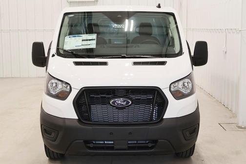 2025 Ford Transit-250 LOW ROOF