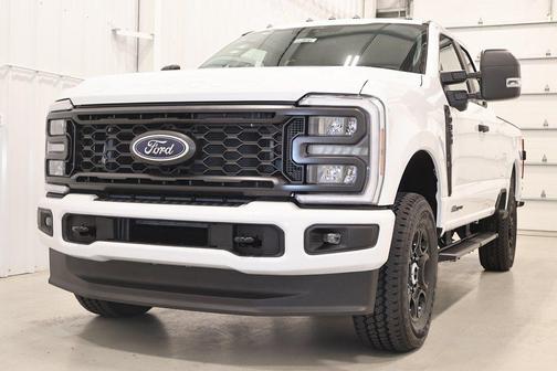 Oxford White 2026 Ford F-350 XL