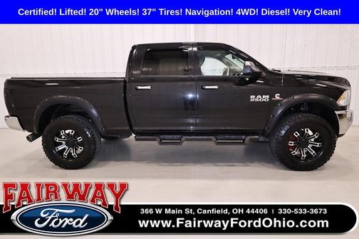 Brilliant Black Crystal Pearlcoat 2017 RAM 2500 Big Horn
