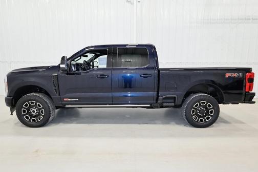 2025 Ford F-350 Platinum