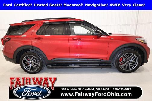 2025 Ford Explorer ST-Line