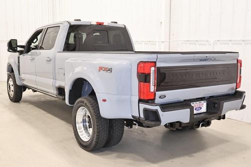 2026 Ford F-450 Platinum