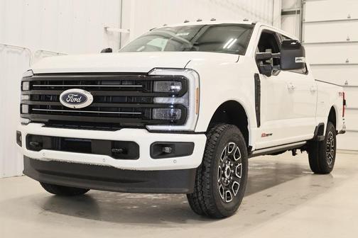 2025 Ford F-350 Platinum