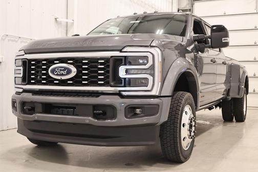2026 Ford F-450 Platinum
