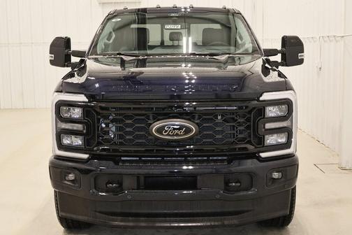 2025 Ford F-350 Lariat Super Duty