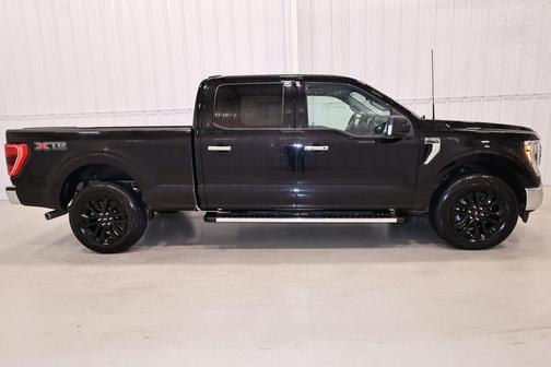 Agate Black Metallic 2023 Ford F-150 XLT