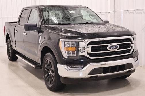 Agate Black Metallic 2023 Ford F-150 XLT