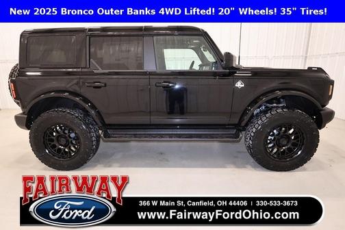 2025 Ford Bronco Outer Banks