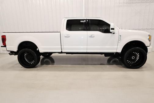 2022 Ford F-350 Lariat Super Duty