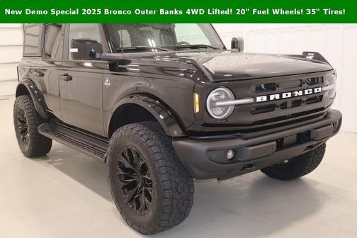 2025 Ford Bronco Outer Banks