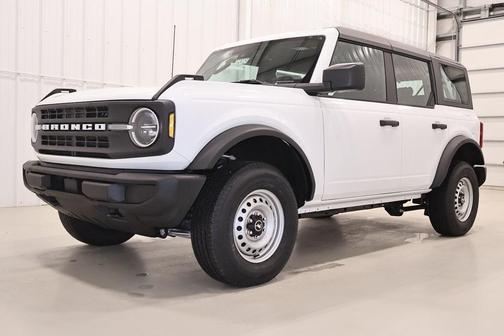 2026 Ford Bronco Base