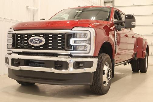 2025 Ford F-350 Lariat DRW