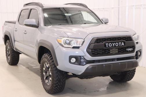 2019 Toyota Tacoma SR