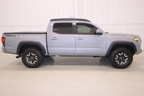 2019 Toyota Tacoma SR