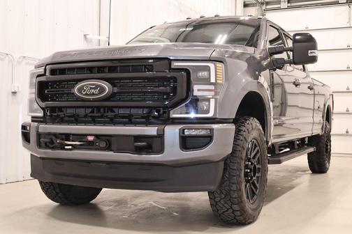 Carbonized Gray Metallic 2022 Ford F-350 Lariat Super Duty