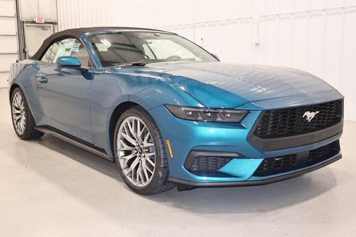 2026 Ford Mustang Premium