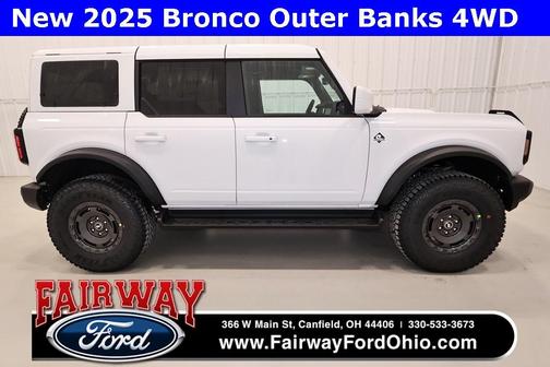 2025 Ford Bronco Outer Banks