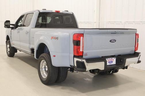 2025 Ford F-350 Lariat DRW