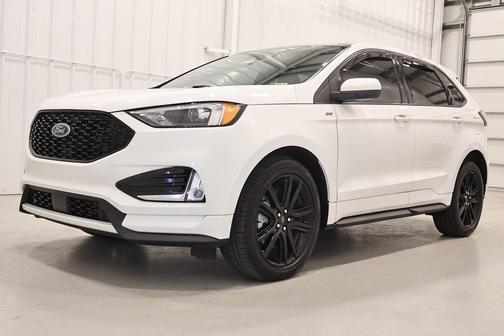 2022 Ford Edge ST Line