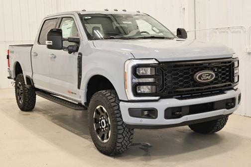 2025 Ford F-350 Lariat Super Duty