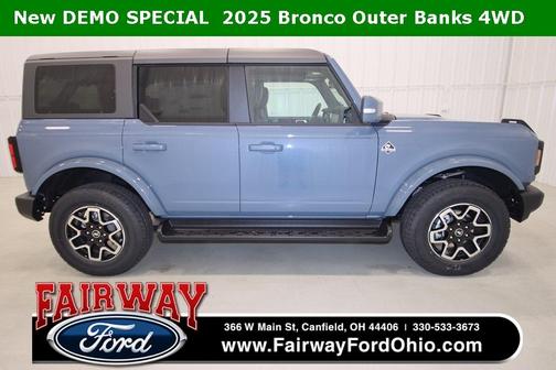 2025 Ford Bronco Outer Banks