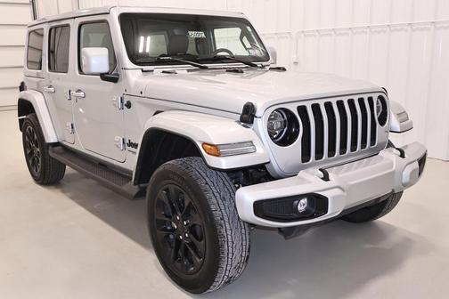 2022 Jeep Wrangler Unlimited Sahara High Altitude