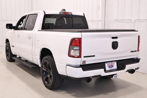 Bright White Clearcoat 2021 RAM 1500 Big Horn
