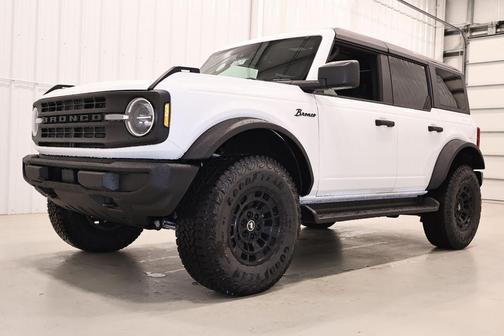 Oxford White 2026 Ford Bronco Big Bend