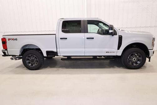 Avalanche 2026 Ford F-350 XL