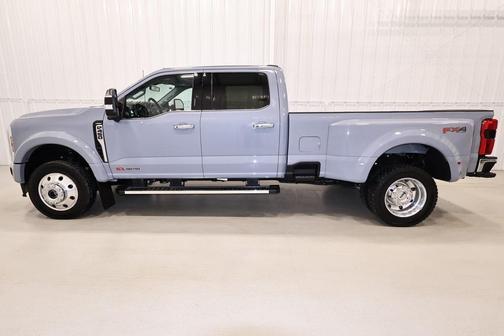 2024 Ford F-450 Lariat