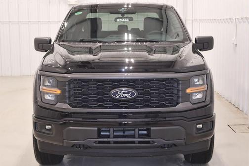 Agate Black Metallic 2026 Ford F-150 STX