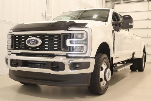 2024 Ford F-350 Lariat DRW