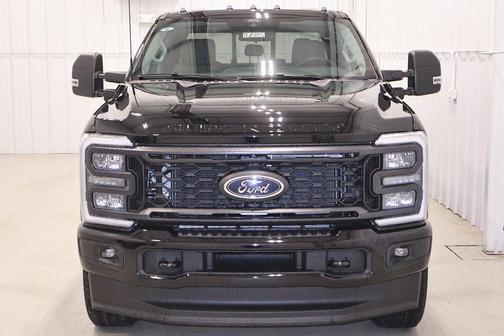 Agate Black Metallic 2026 Ford F-350 XL